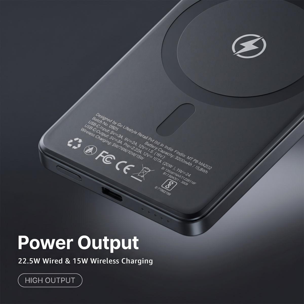 Muvtech AEROSLIM 5,000mAh magnetic power bank in Black, back view with ports