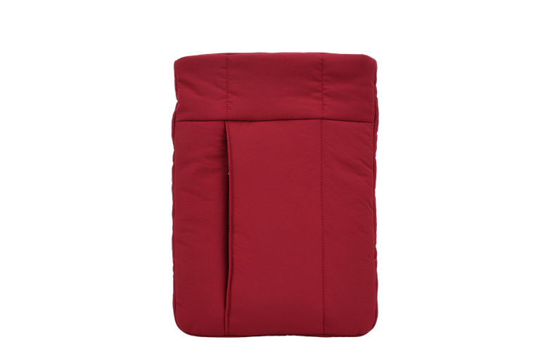 The Nest Laptop Sleeve in Burgundy with integrated hand strap #Color_Burgundy