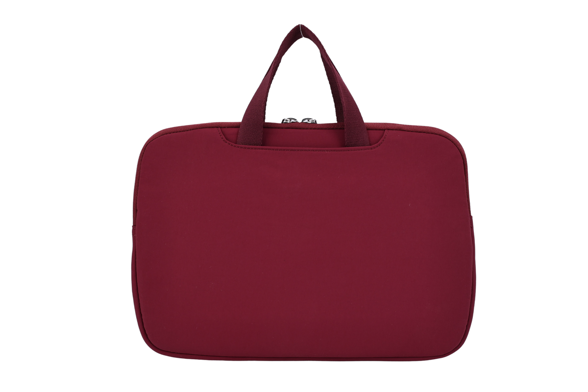 The Studio Portfolio in Burgundy, front view with twin handles #Color_Burgundy