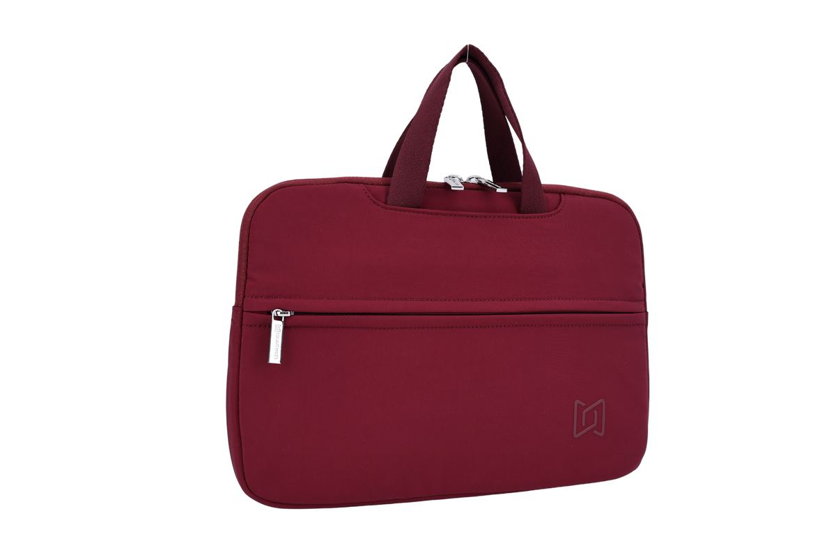The Studio Portfolio in Burgundy, angled view #Color_Burgundy